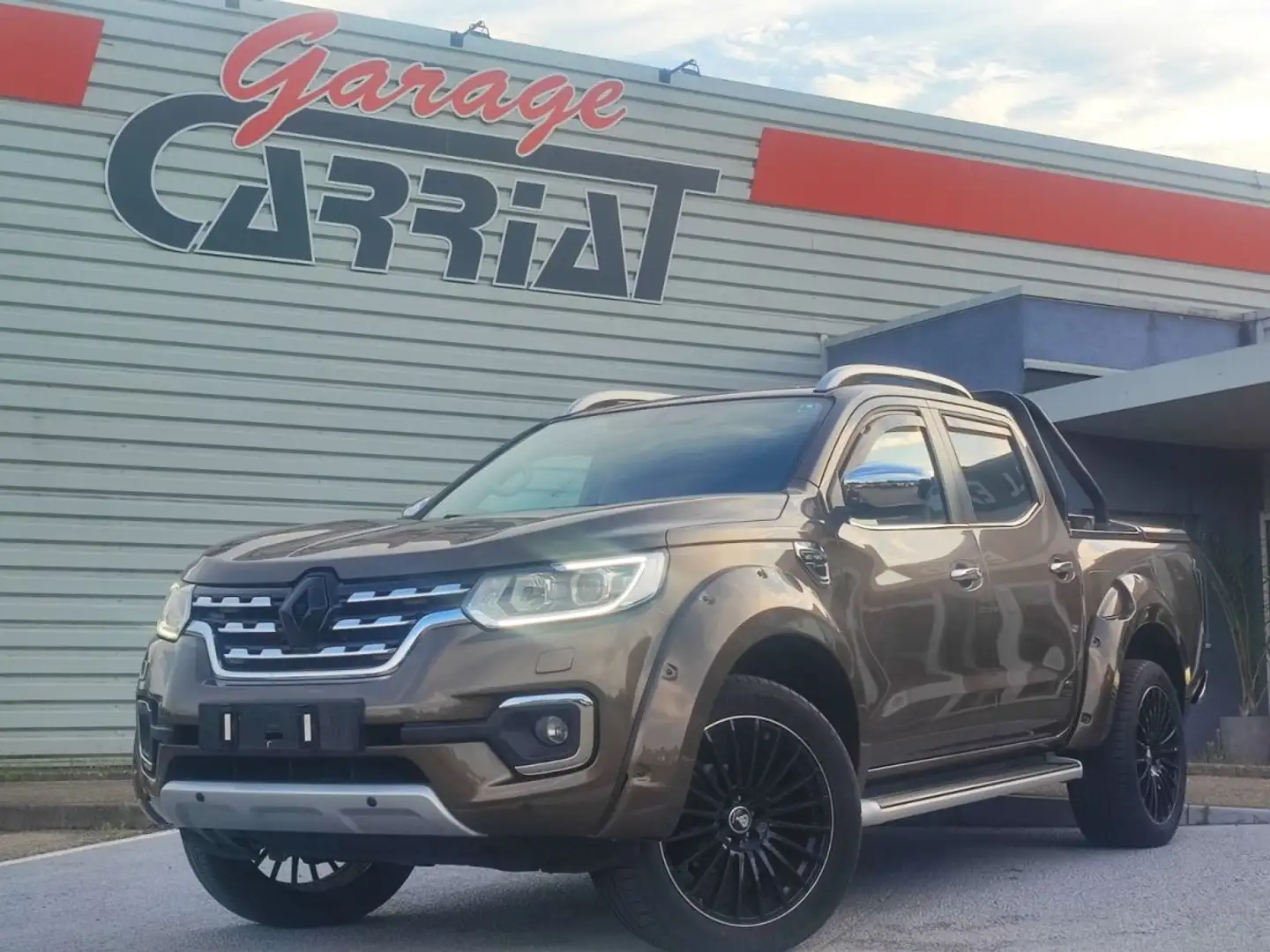 Renault Alaskan 2.3 DCI 190CV BVA7 Intens Double Cab 4x4 - 1