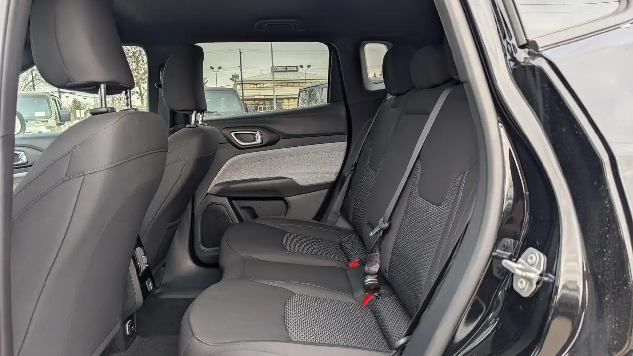 Jeep Compass снимка Jeep Compass