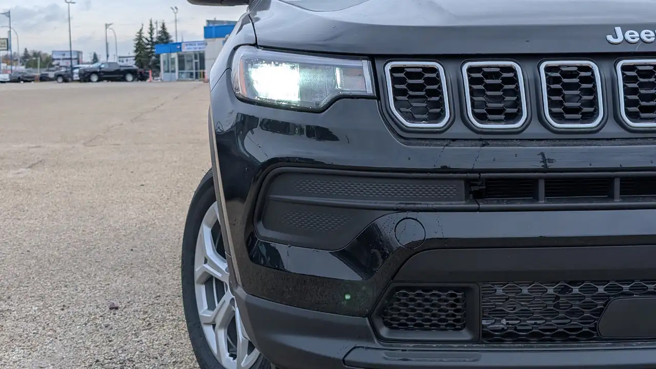 Jeep Compass снимка Jeep Compass