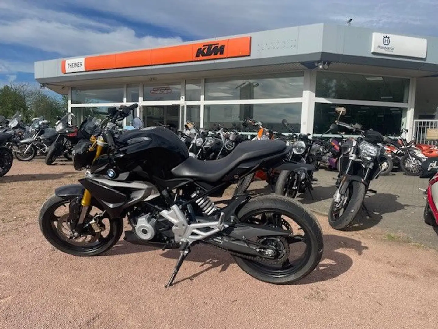 BMW G 310 R Чорний - 1