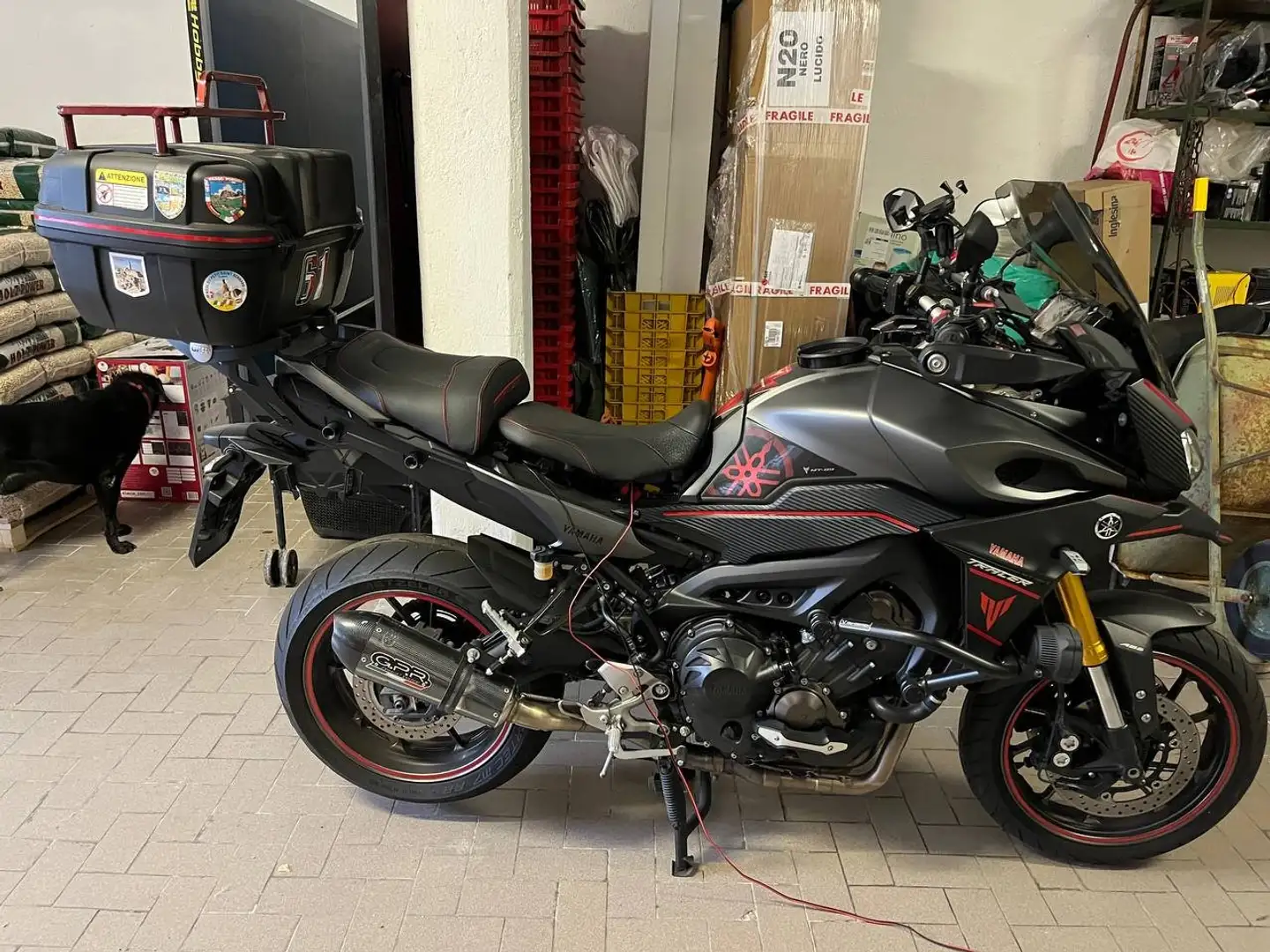 Yamaha Tracer 900 Grigio - 1
