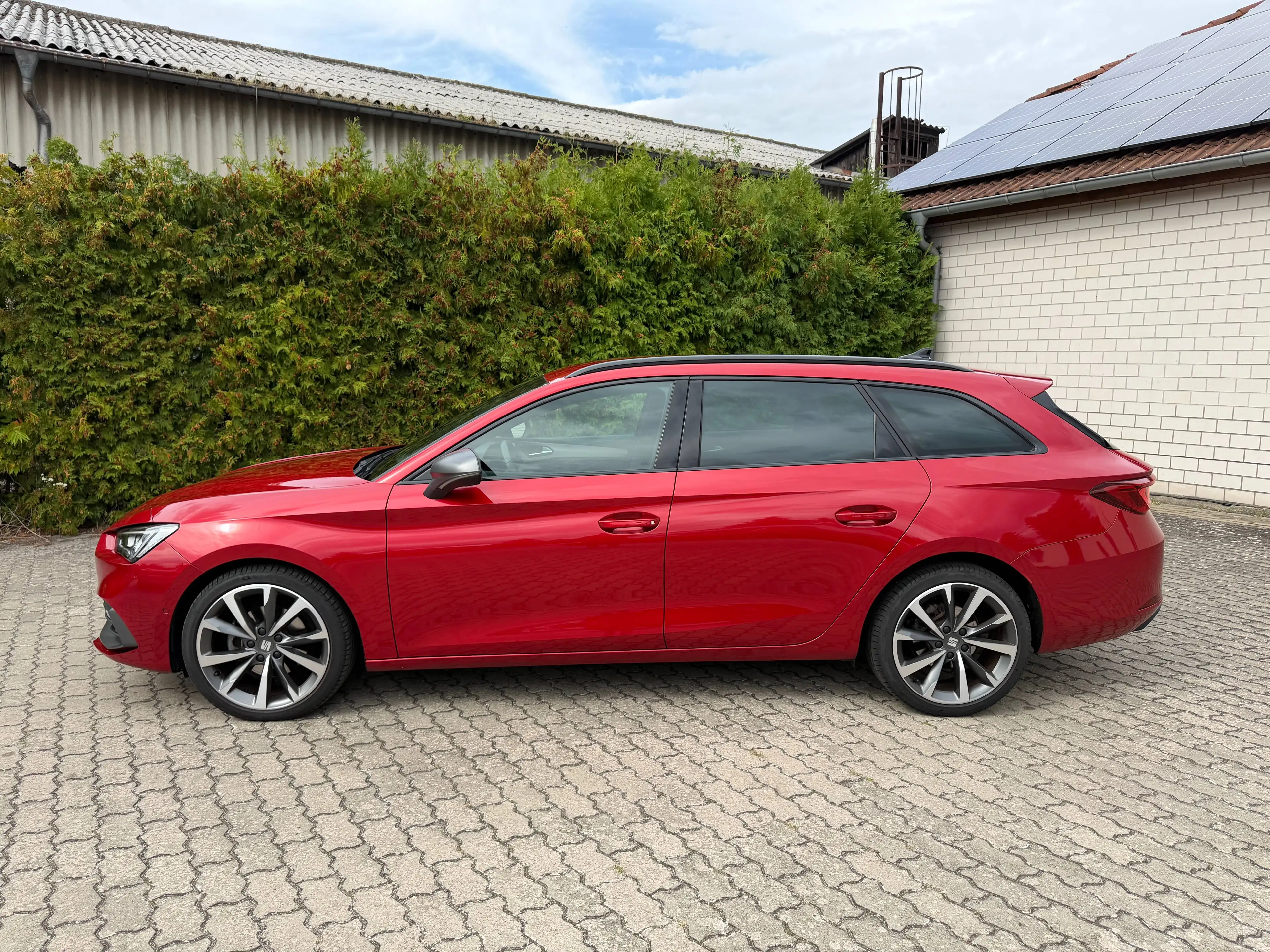 SEAT Leon Leon Sportstourer Sportstourer 1.5 eTSI ACT OPF DSG FR