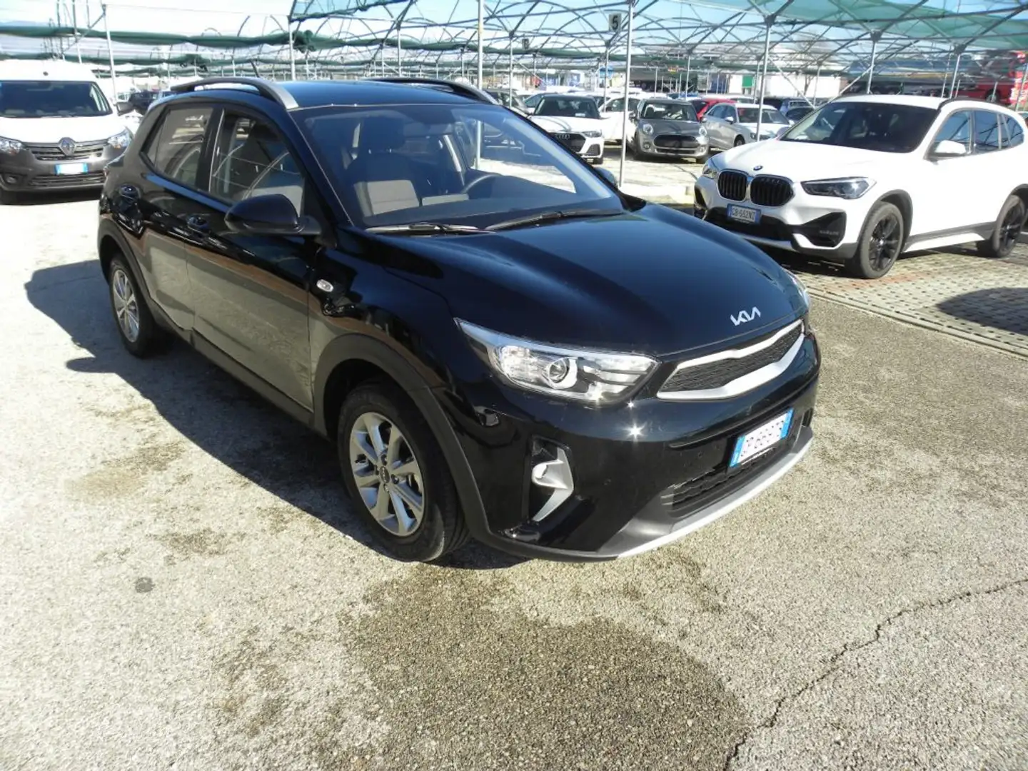 Kia Stonic 1.0 T-GDi 100 CV MHEV MT Hybrid Nero - 2
