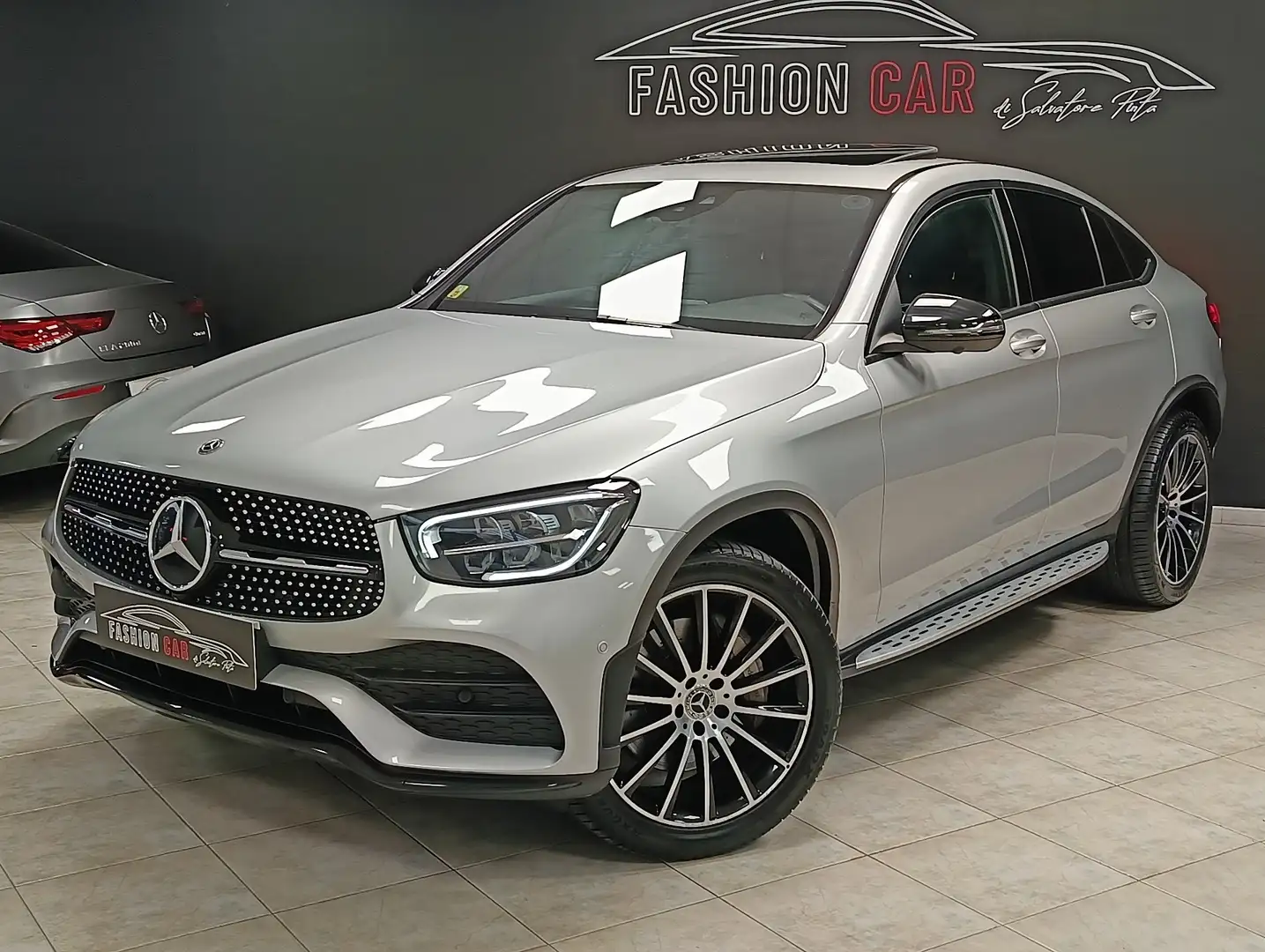 Mercedes-Benz GLC 220 GLC Coupe 220 d Premium Plus 4matic auto srebrna - 1