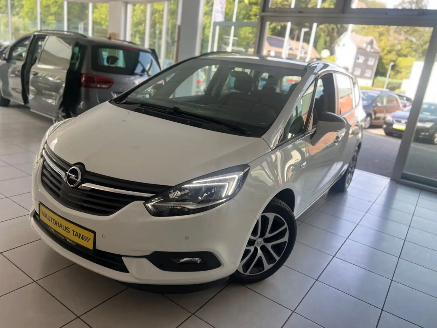 Opel Zafira C Edition* Standheizung Weiß - 1