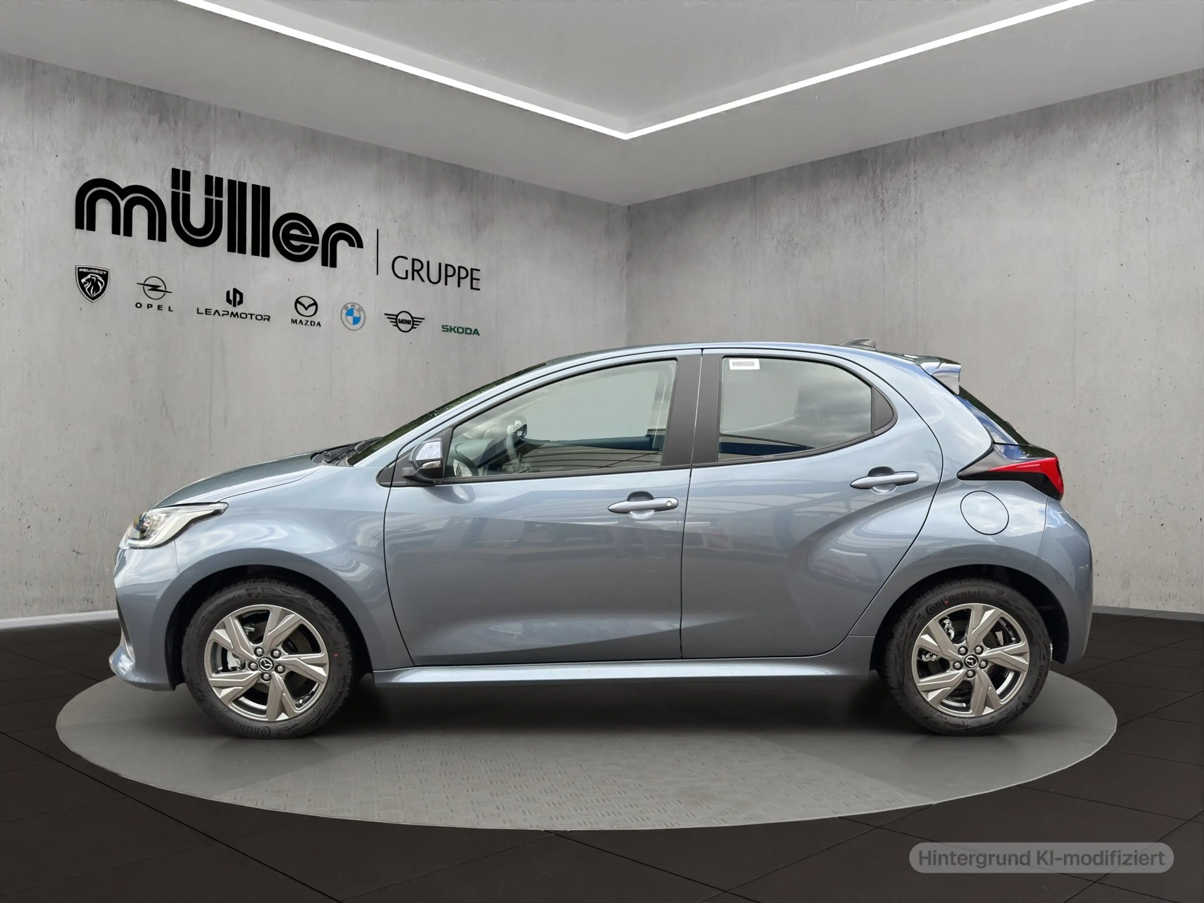 Mazda 2 Hybrid VVT-i 116 PS CVT FWD EXCLUSIVE — photo 4