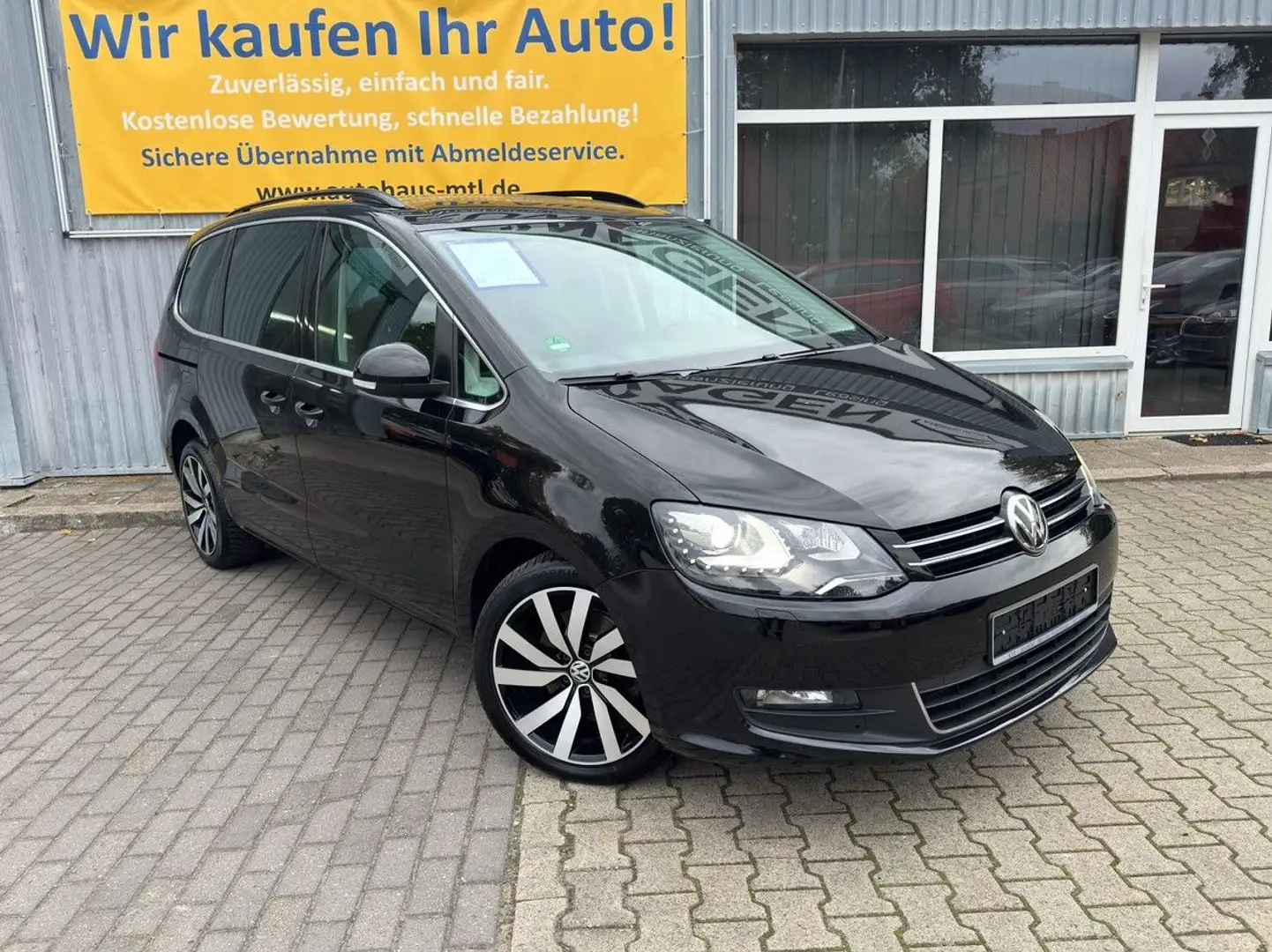Volkswagen Sharan 2.0TDI Highline Navi Xenon APP 18Zoll 2Hd Schwarz - 2