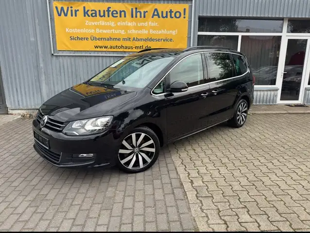 Volkswagen Sharan 2.0TDI Highline Navi Xenon APP 18Zoll 2Hd