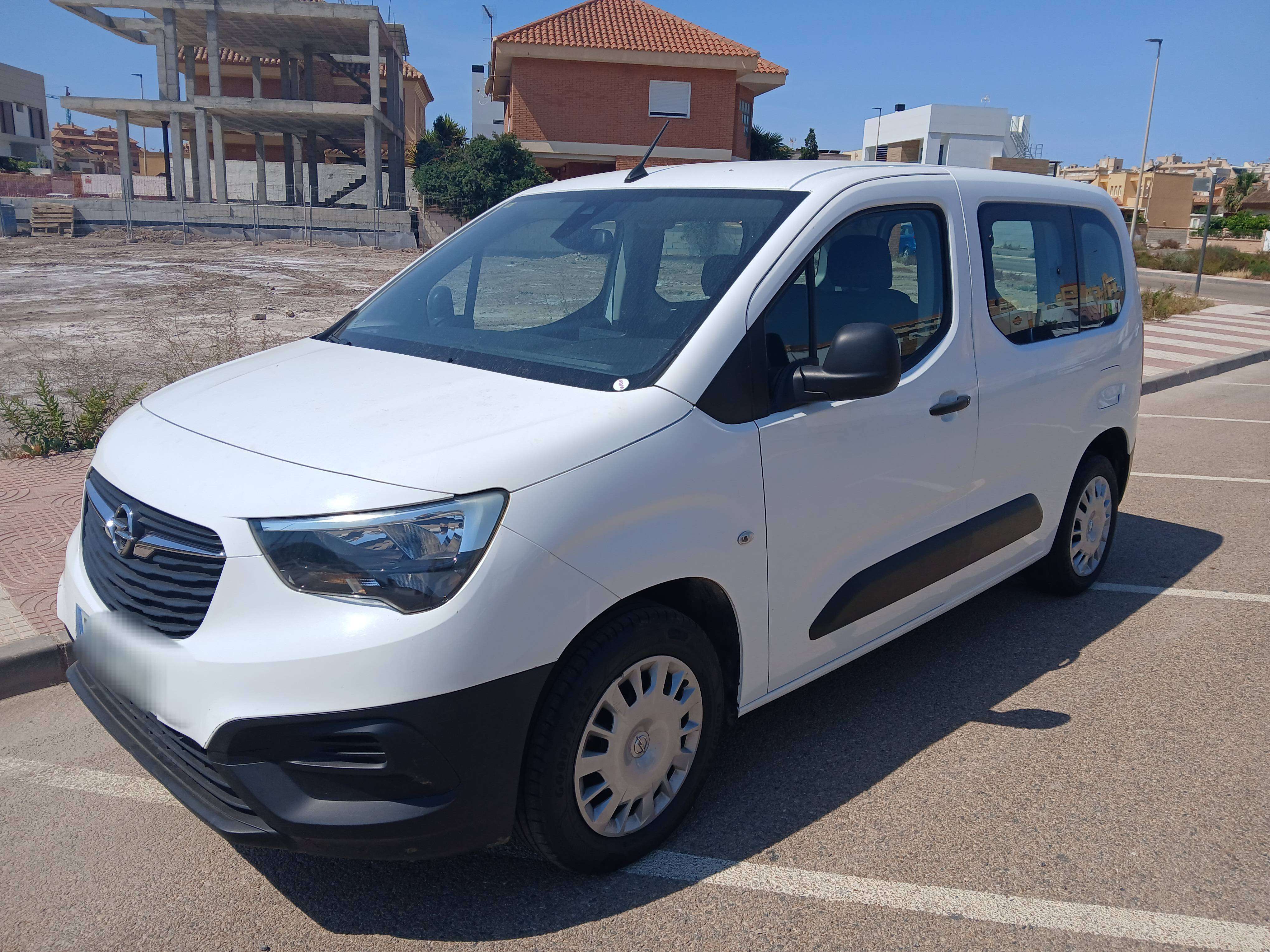 Opel Combo Combo Cargo 1.5TD S - foto 1