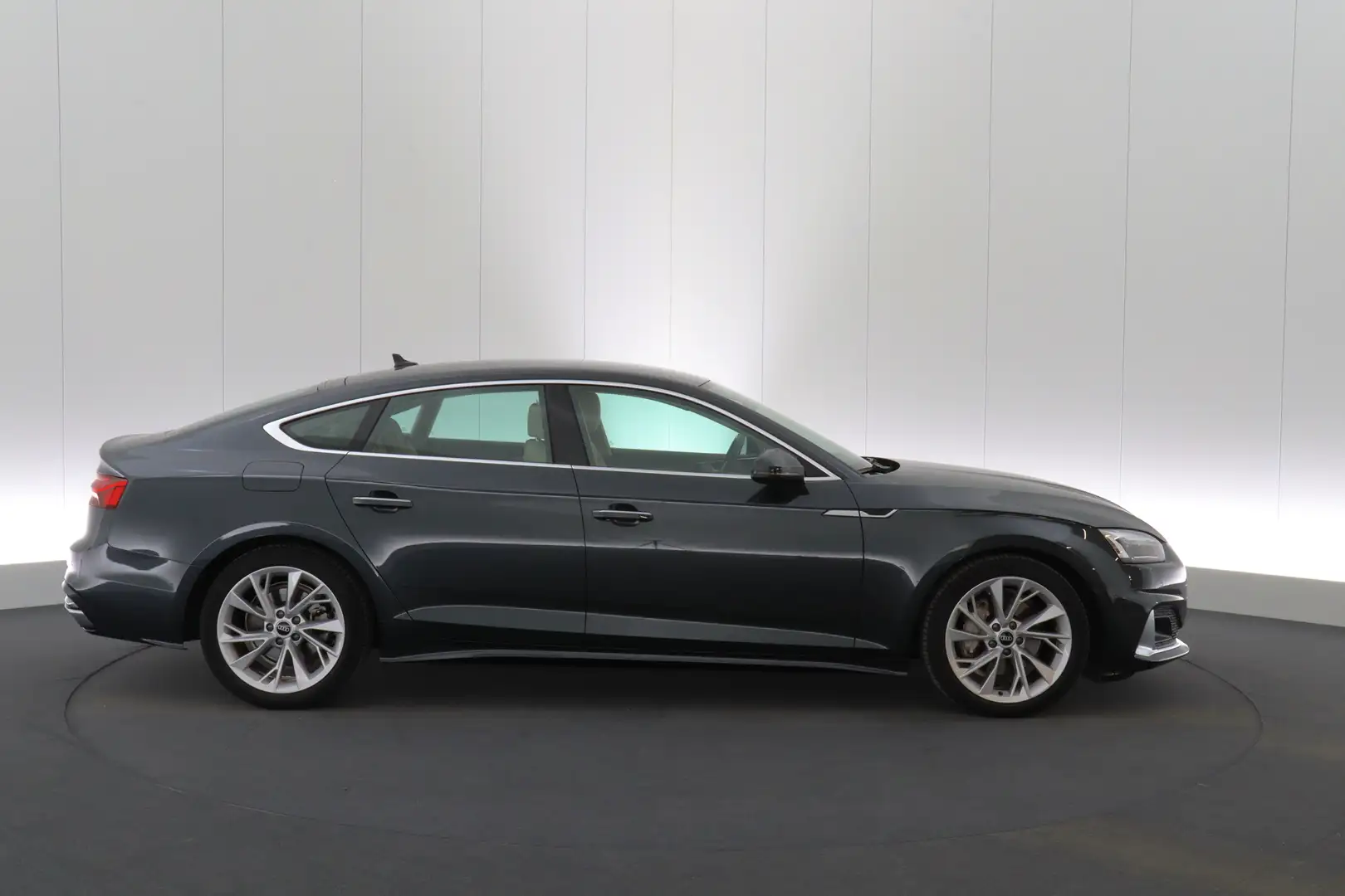 Audi A5 Sportback 40 TFSI S-Tronic Advanced Business LEDER Grau - 2