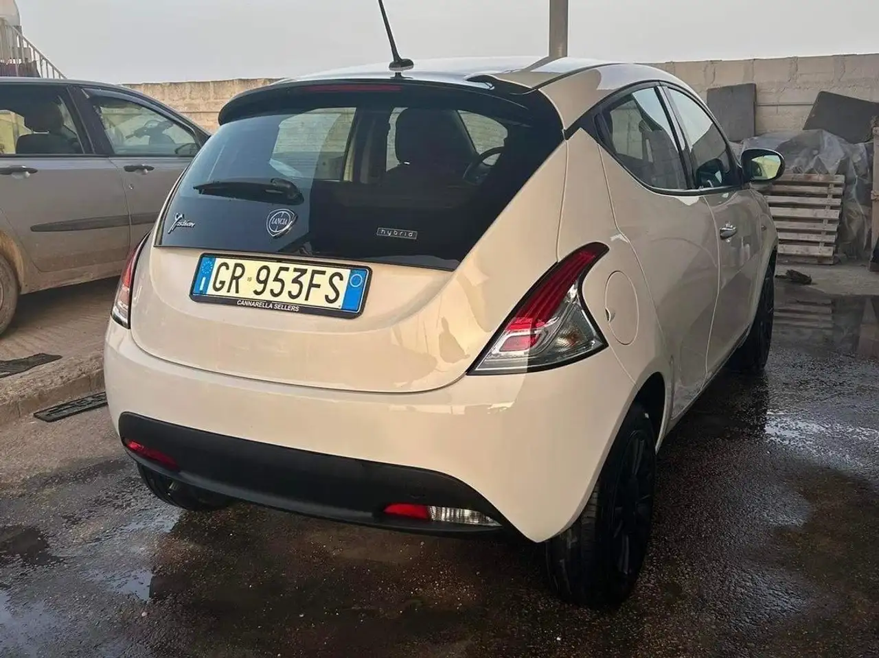 Lancia Ypsilon 2023