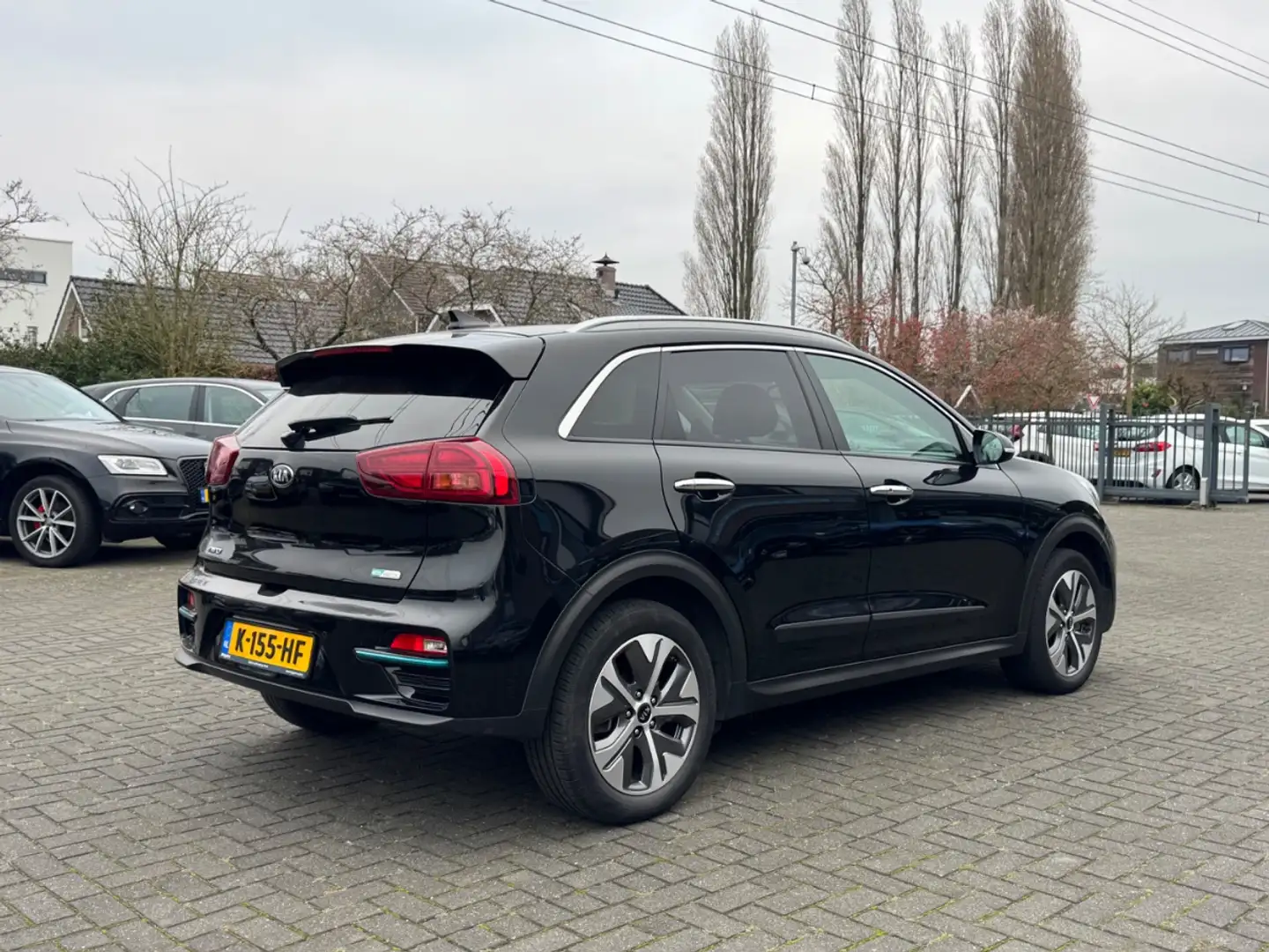 Kia e-Niro ExecutiveLine 64kWh 3-Fase | SoH 100% | Leer | Nav Noir - 2