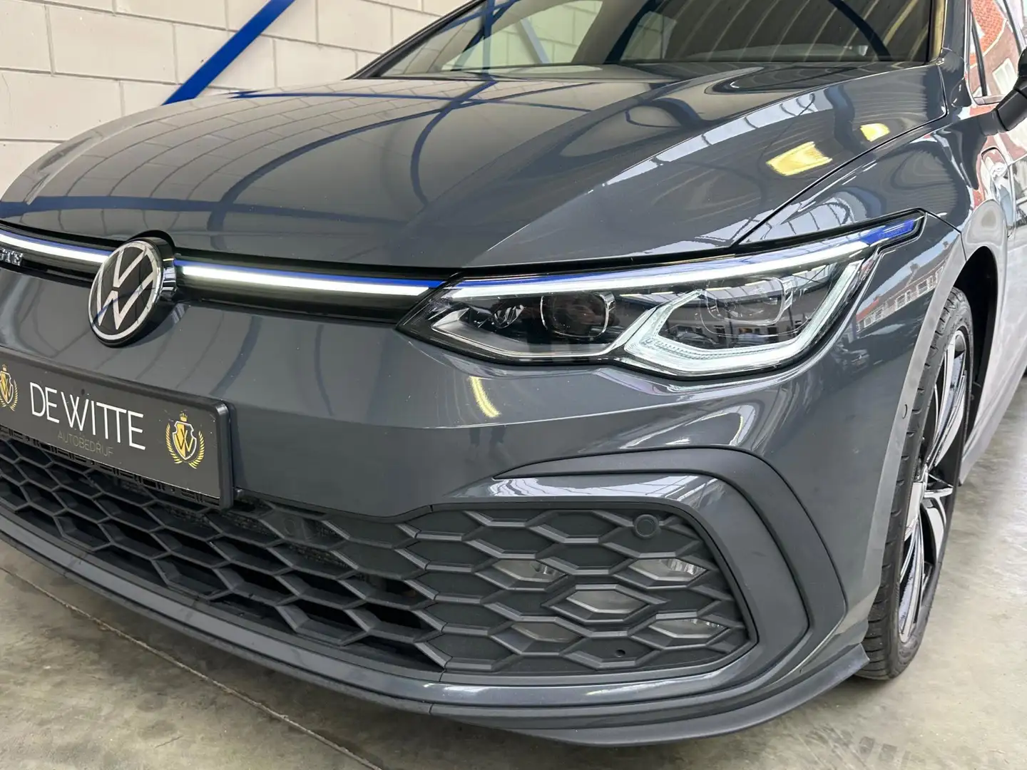 Volkswagen Golf GTE 1.4 eHybrid PANO|MATRIX|TREKHAAK|IQ|FULL Grijs - 2