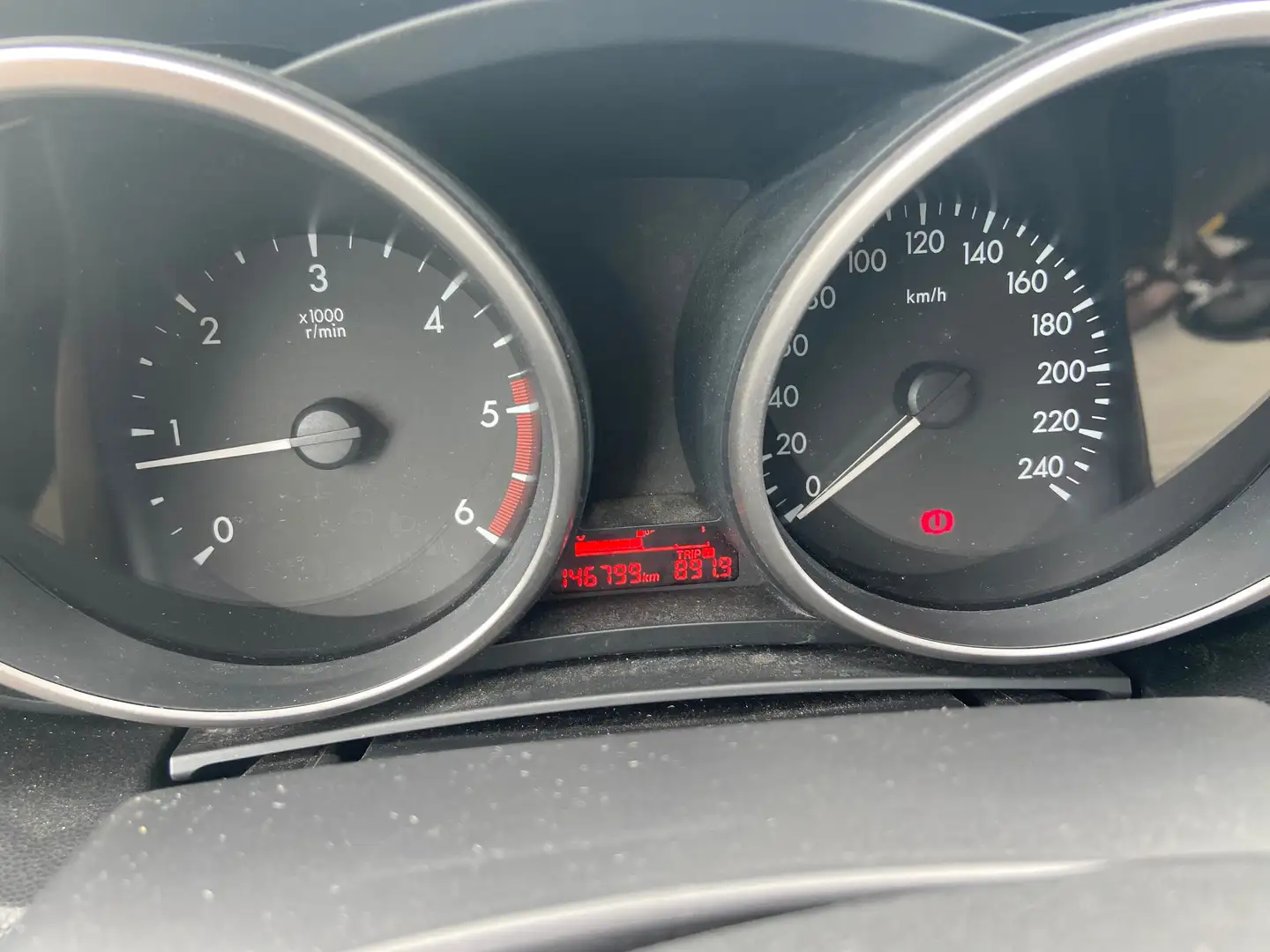 Mazda 5 Mazda 5 CW Baujahr 2013 Diesel (1.6 MZ-CD) Fekete - 1