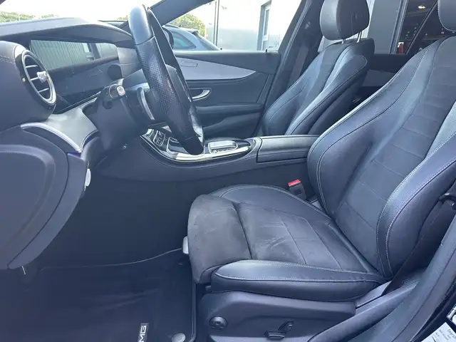Mercedes-Benz E-Class view 10