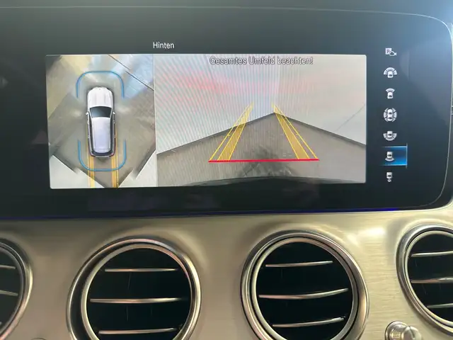 Mercedes-Benz E-Class view 16
