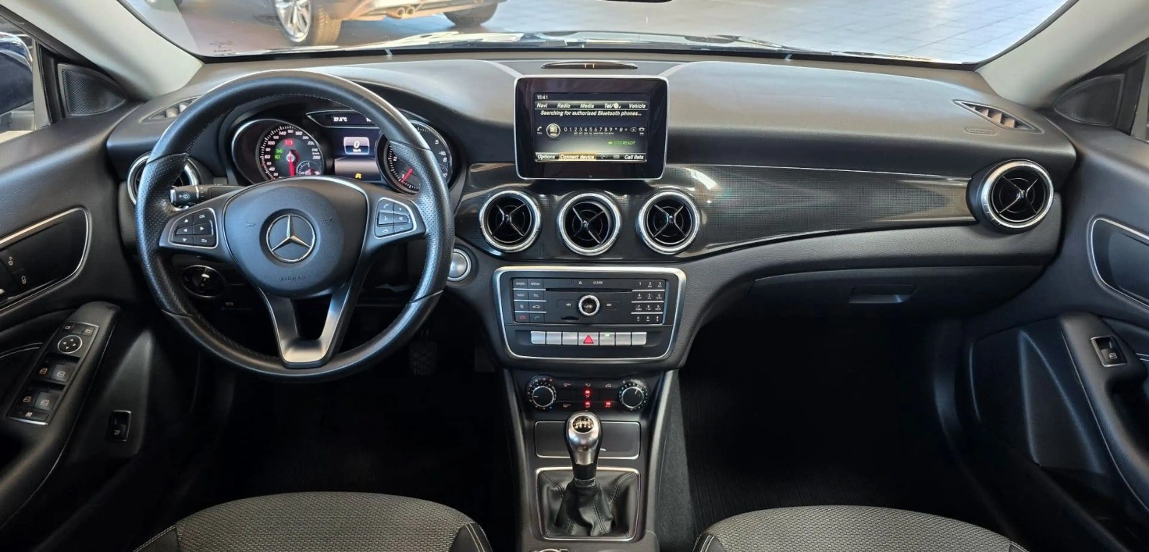 Mercedes-Benz CLA 180 CDI / d — photo 12