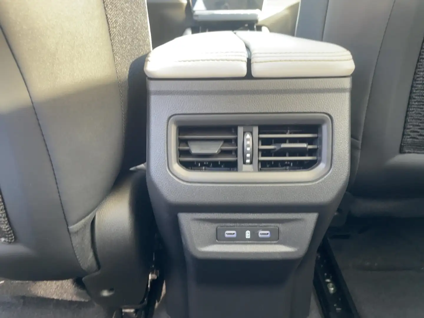 Renault Espace 6 Iconic Full Hybrid E-Tech 200 5-Sitzer Phase I I Grau - 2