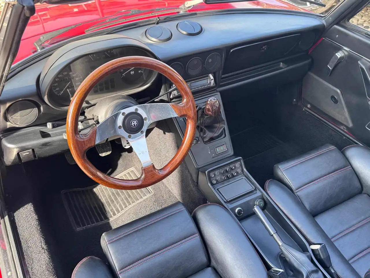 Alfa Romeo Spider 2.0 i, foto 8