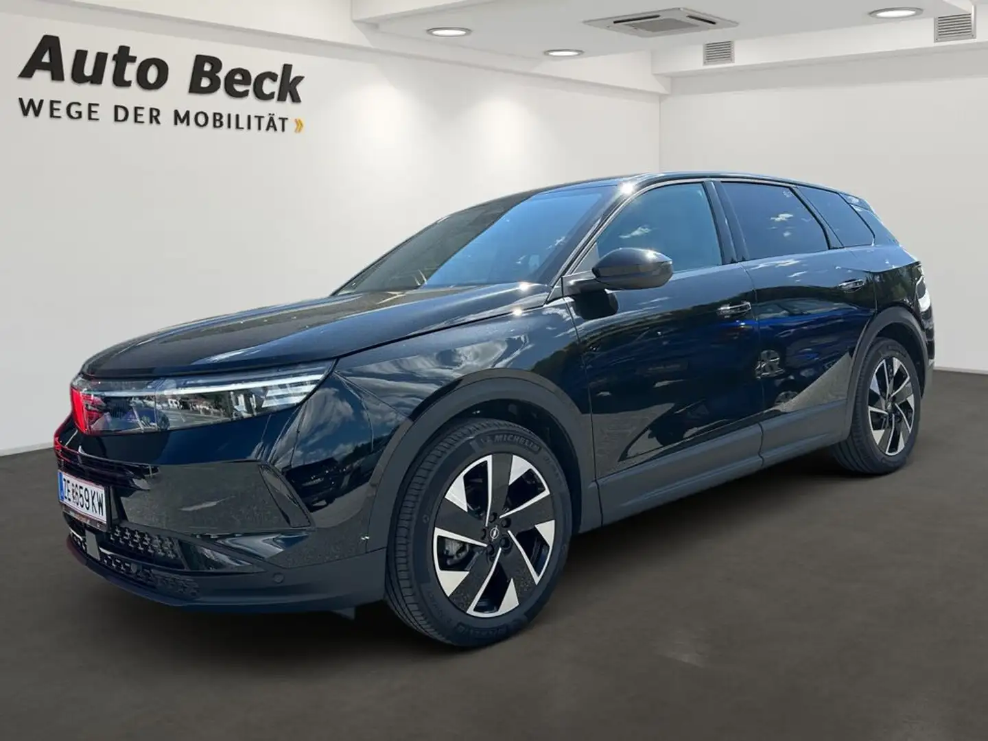 Opel Grandland 1.2 MHEV GS Aut. Zwart - 1
