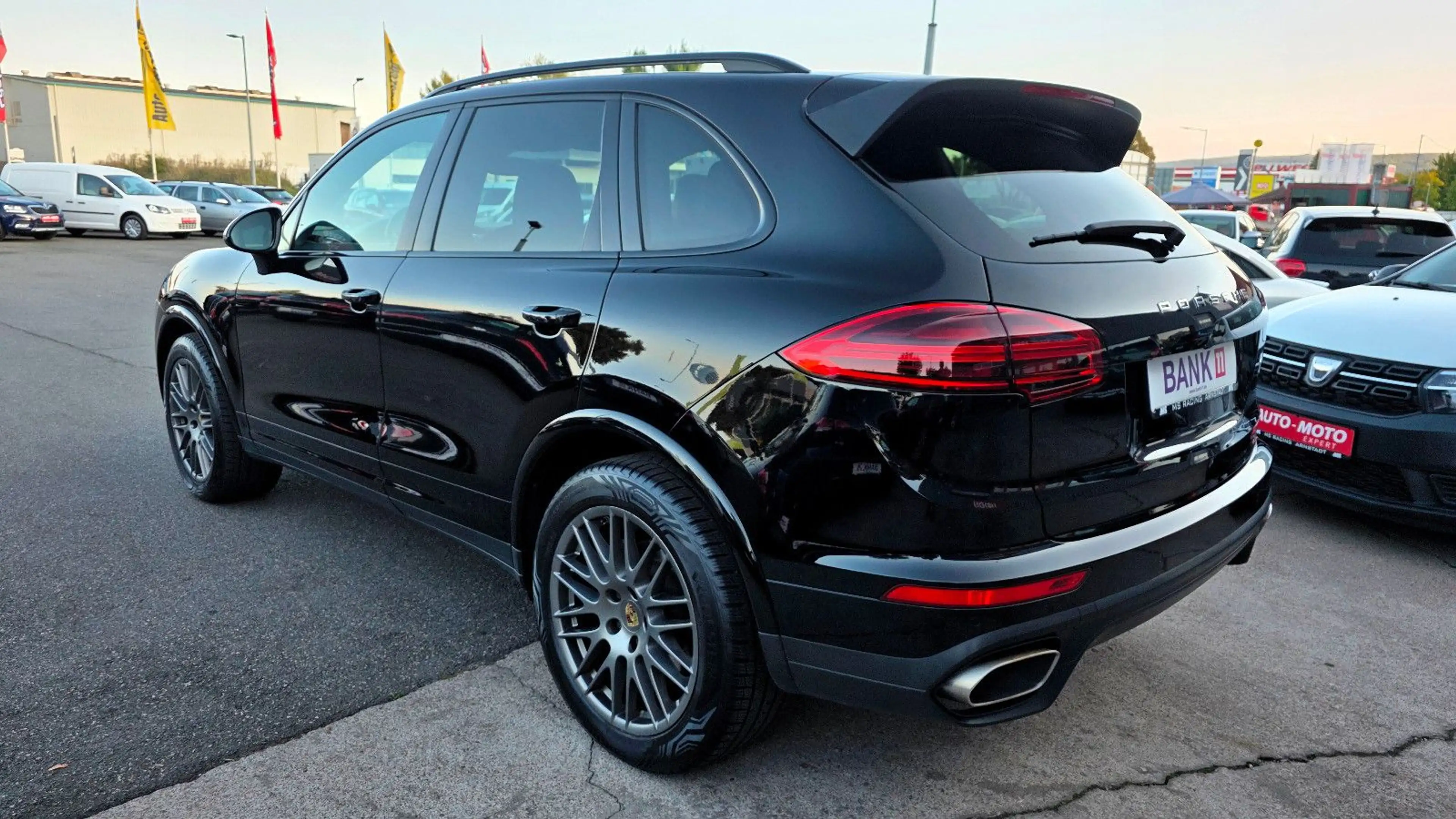 Porsche Cayenne Diesel Platinum Edit. 1.Hand/Pano./StdHz — photo 6