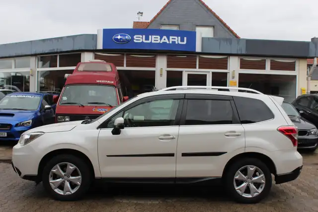 Subaru Forester Platinum inkl. AHK und Winterräder