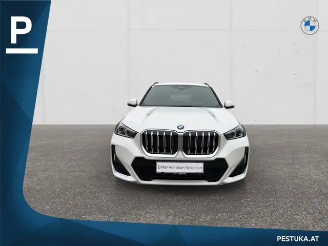 BMW X1 view 6