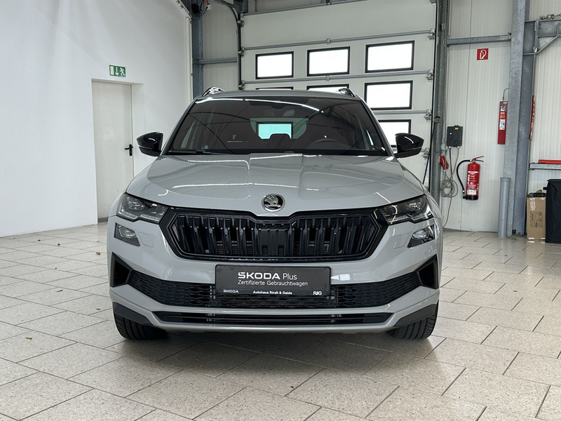 Skoda Karoq 2.0 TSI DSG Sportline 4x4 MATRIX-LED — photo 3