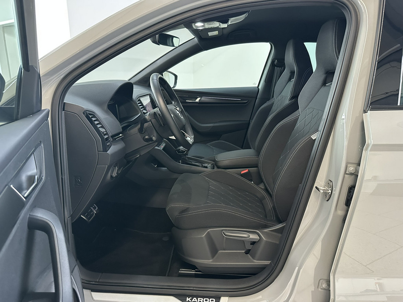 Skoda Karoq 2.0 TSI DSG Sportline 4x4 MATRIX-LED — photo 11
