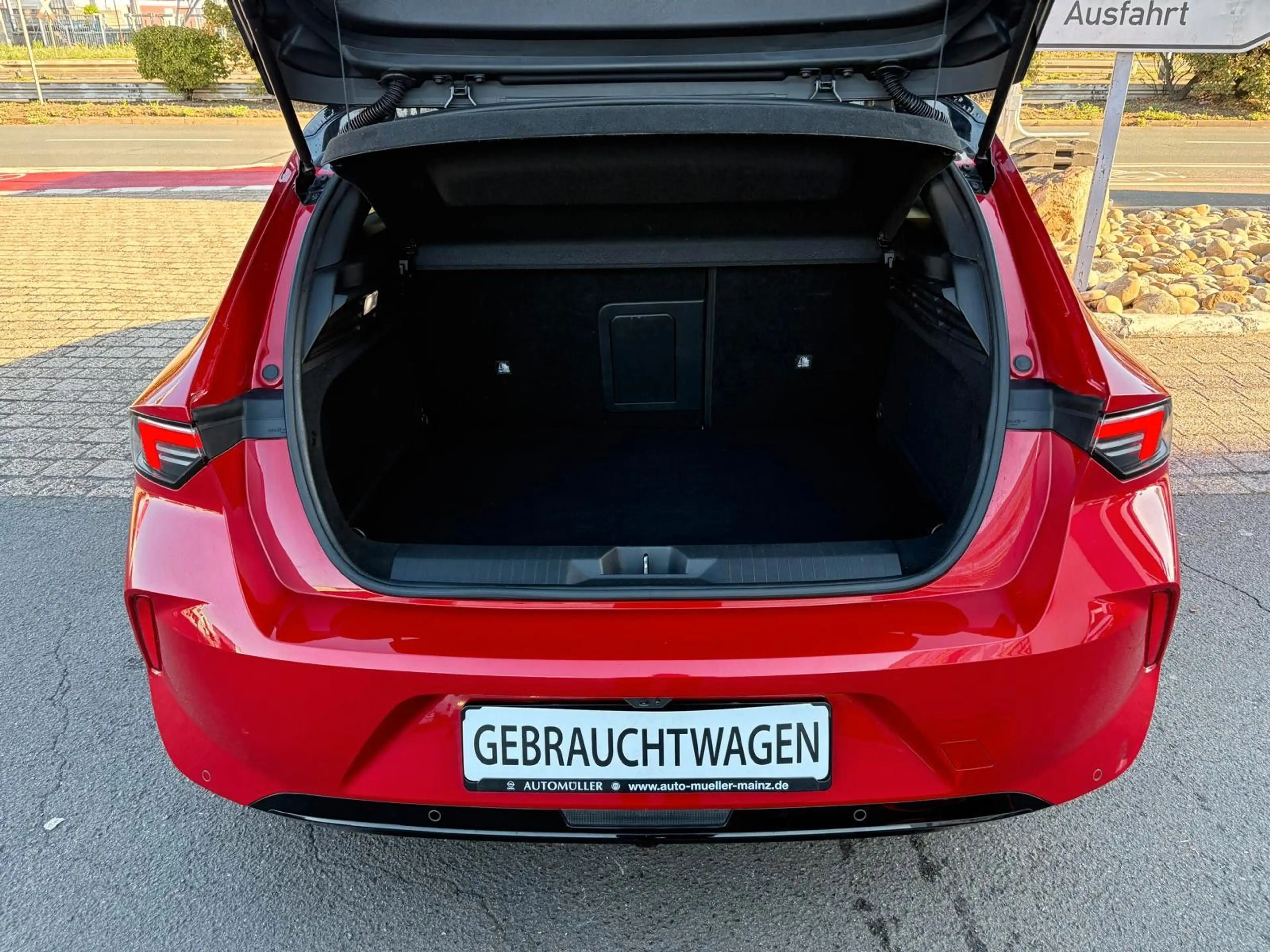 Opel Astra L Lim.GS Plug-in-Hybrid(180PS)NAVI,RFK,AHK — photo 8