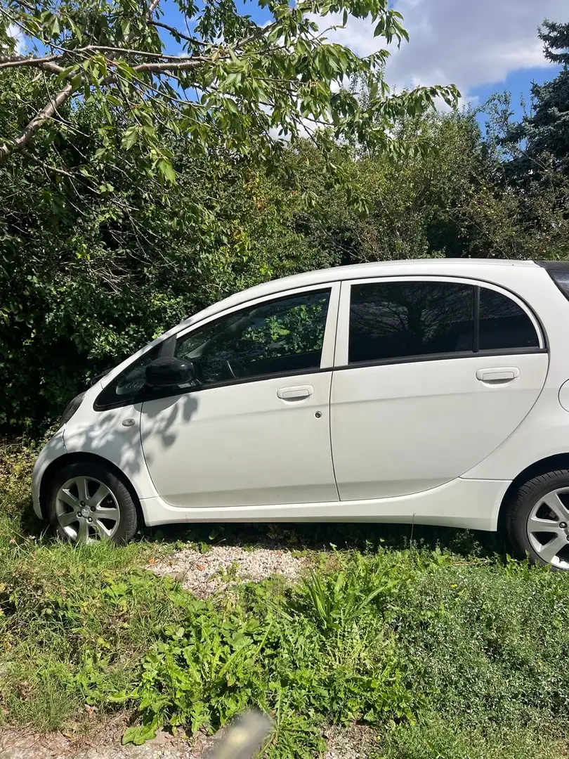 Peugeot iOn 14.5 kWh - 1