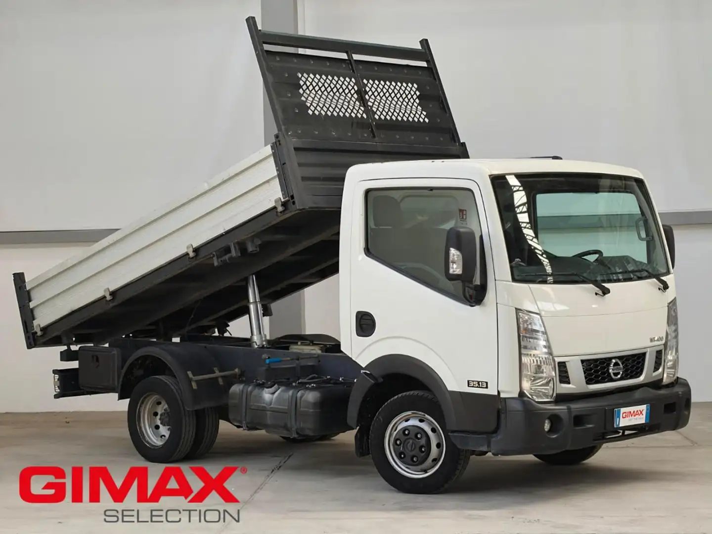 Nissan Cabstar NT 400 35.13 3.0 130CV Ribaltabile Trilaterale Bianco - 1