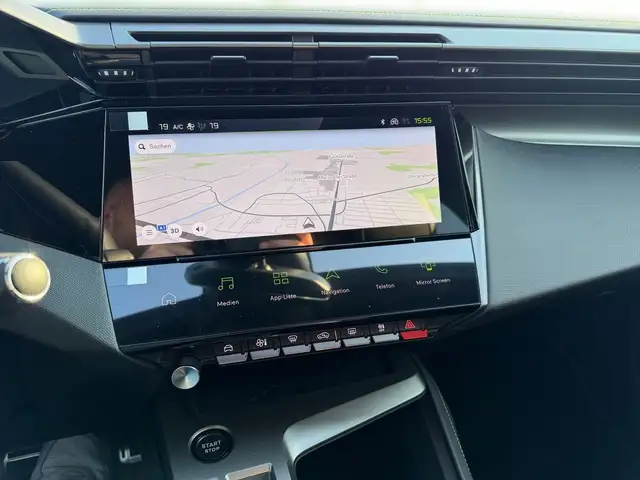 Peugeot 308 view 13