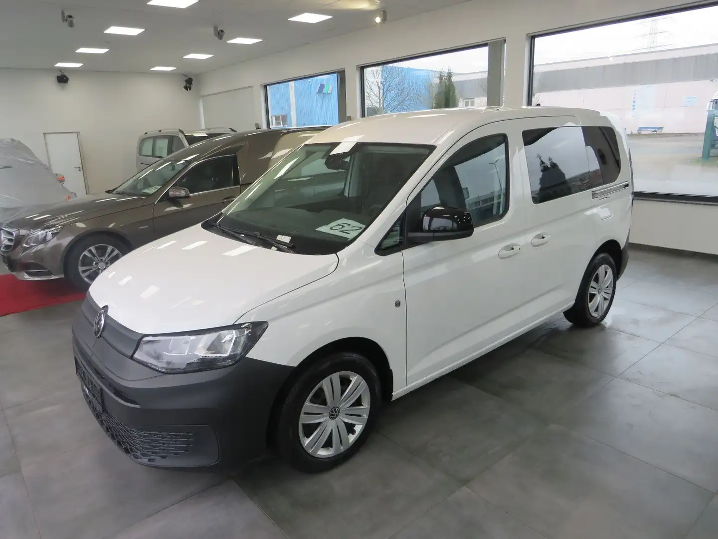 Volkswagen Caddy 2.0 TDI * 1.HAND + 5-SITZER + EURO 6 * Wit - 1