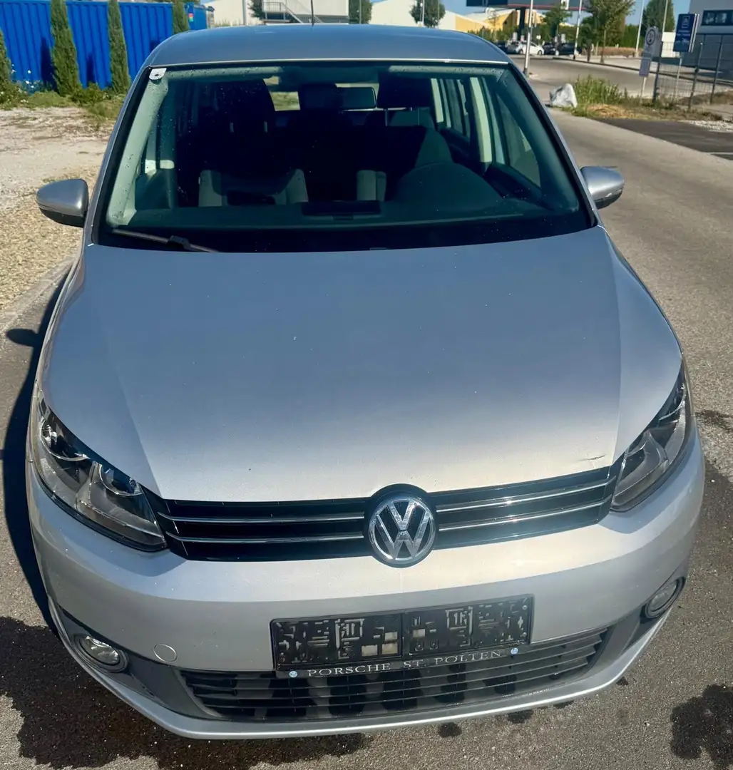 Volkswagen Touran Trendline BMT Silber - 2