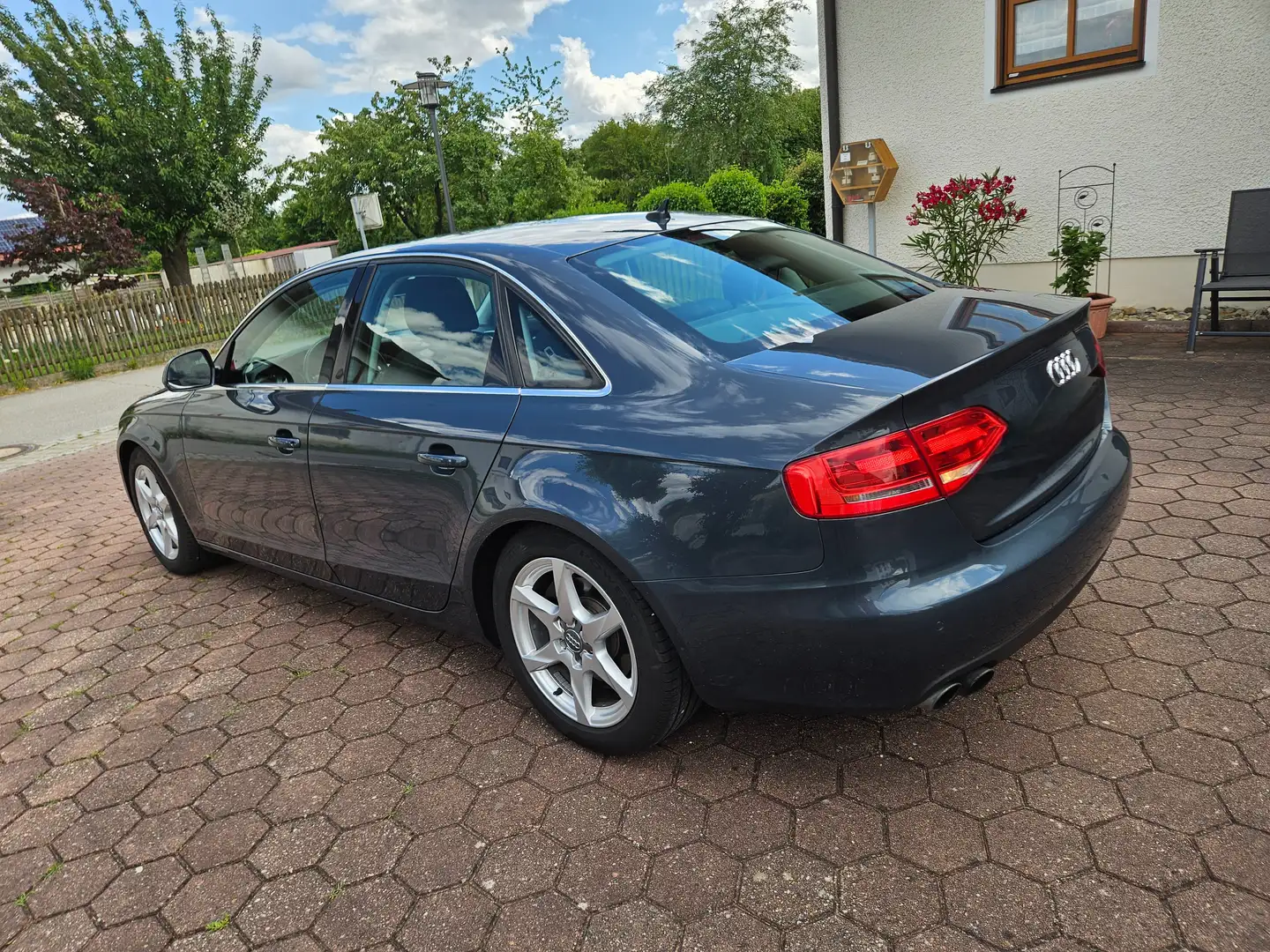 Audi A4 A4 1.8 TFSI Ambition Grau - 2