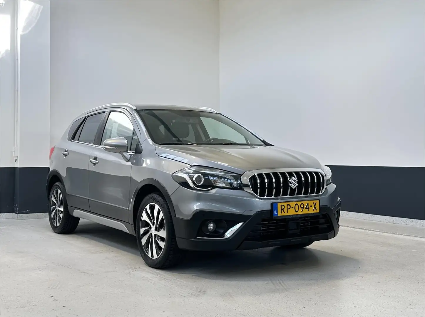 Suzuki S-Cross 1.4 Boosterjet High Executive | Apple Carplay/ And Gri - 1