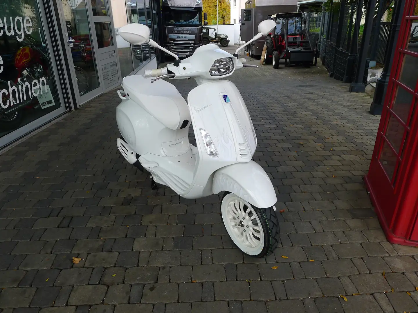 Vespa Sprint 50 Sprint 50 Justin Bieber Edition Wit - 2