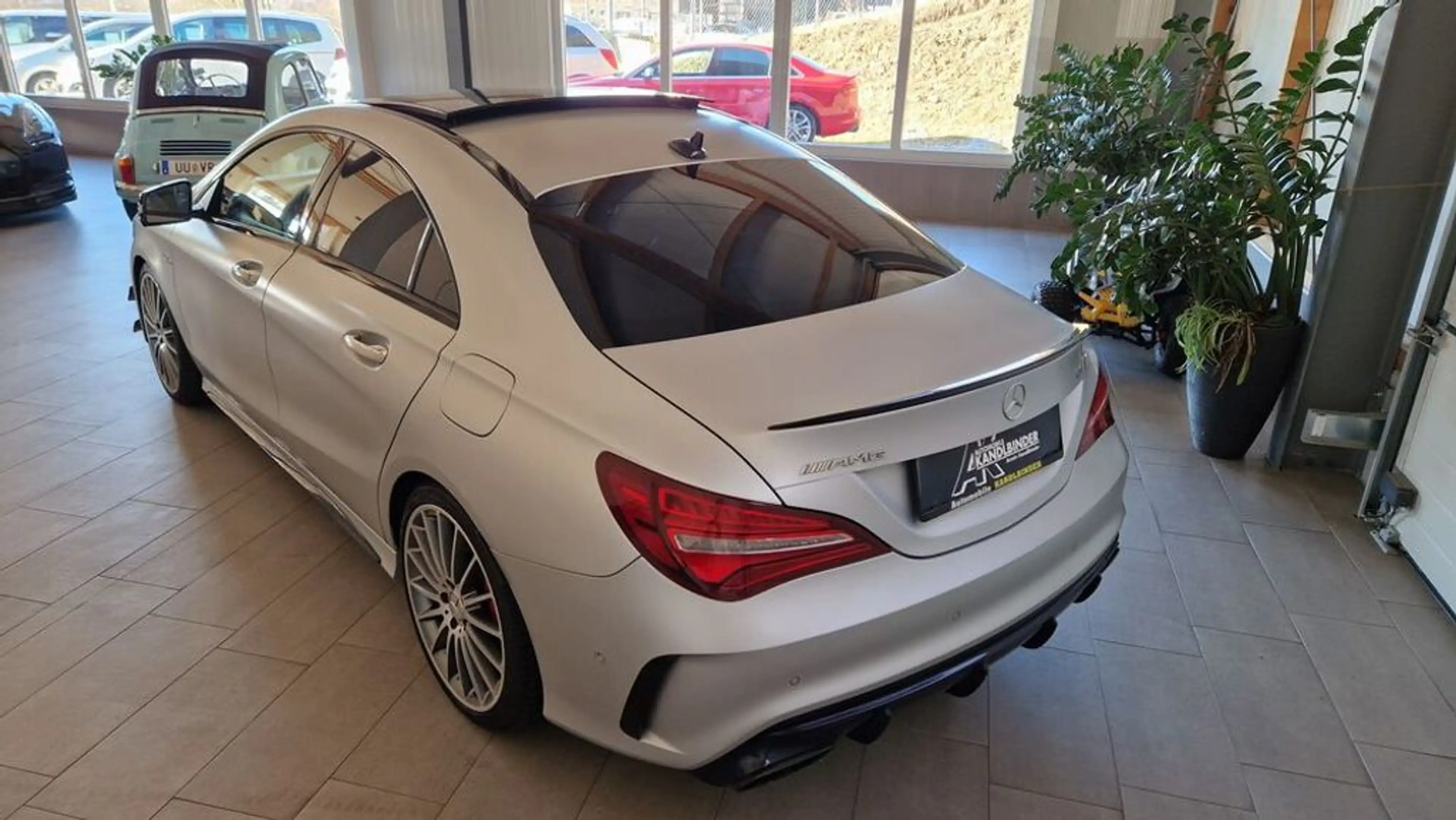 Mercedes-Benz CLA 45 AMG 4MATIC Aut. ''Peformance-Sitze'' — photo 12