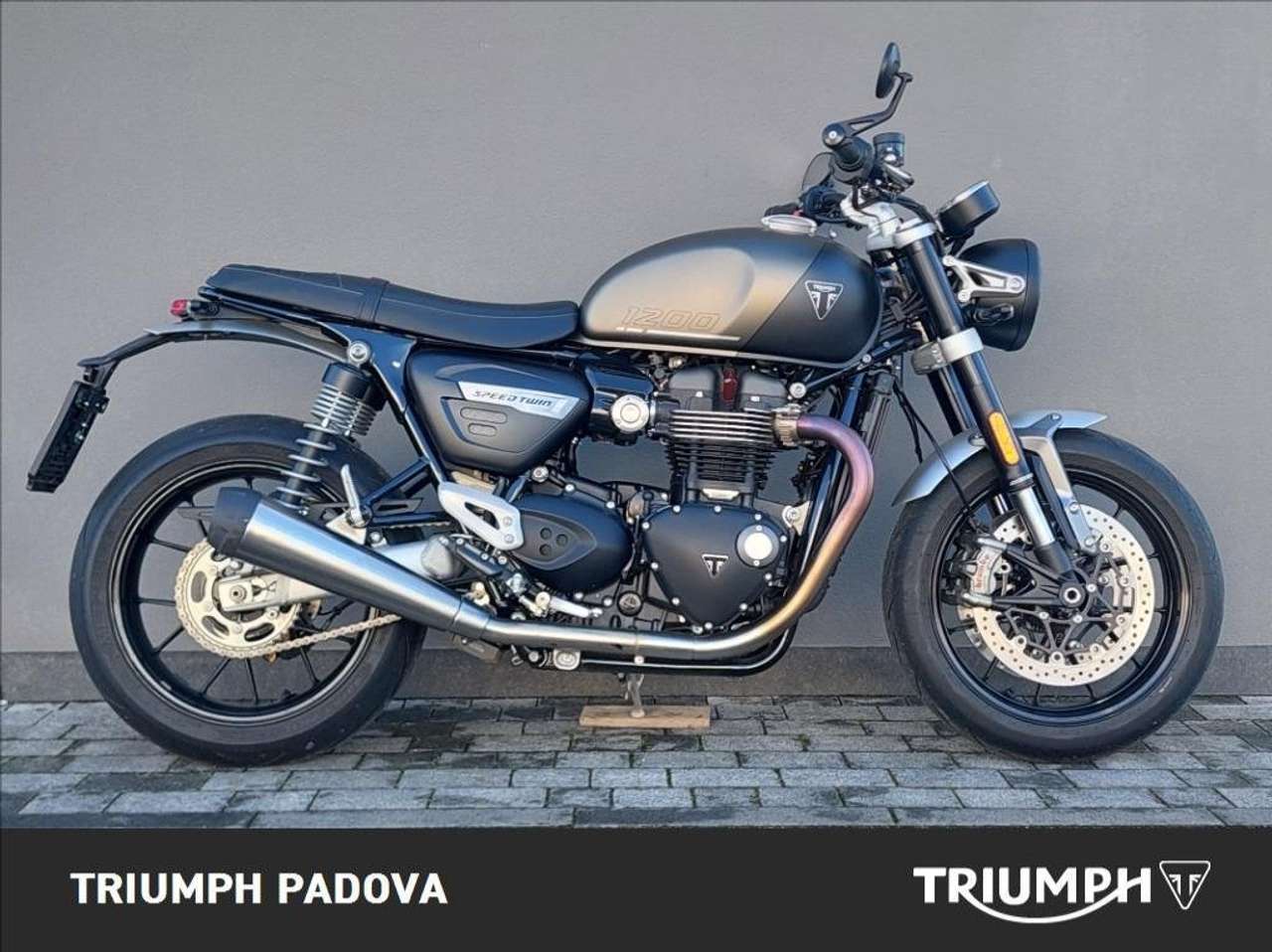 Triumph Speed Twin 1200
