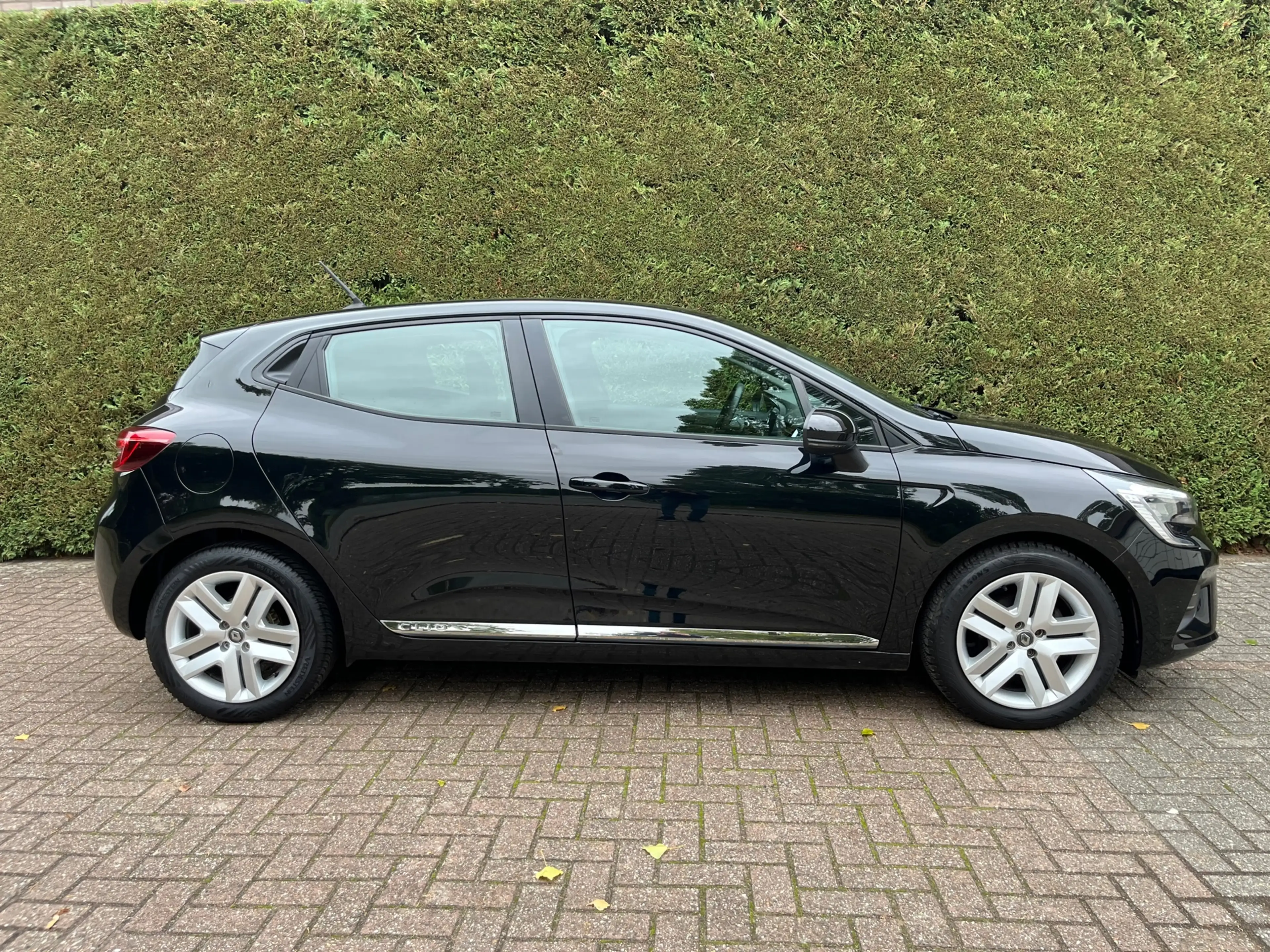 Renault Clio 1.0 TCe Zen, Carplay, Key-less, Cruise, PDC, Line- — photo 4