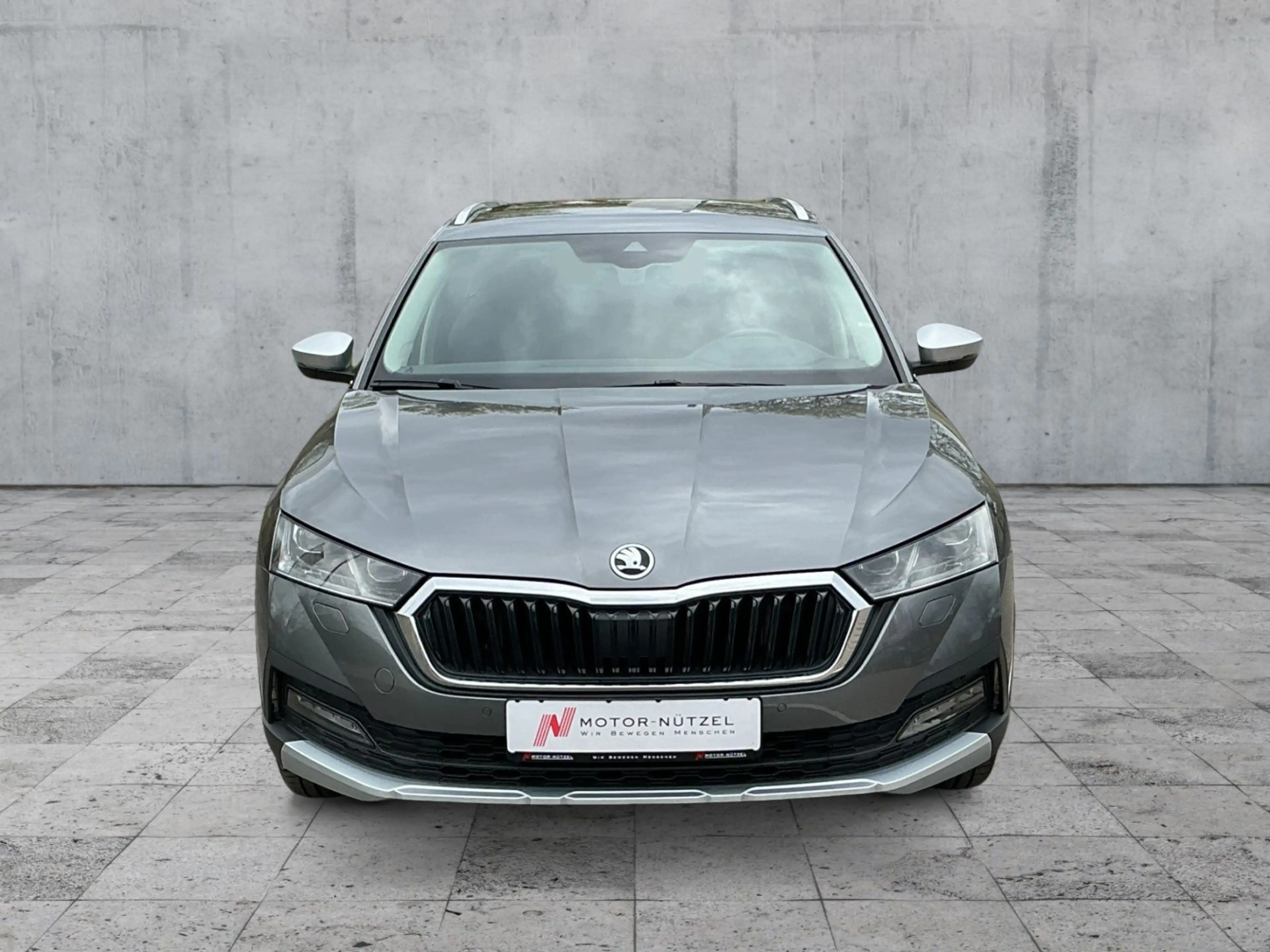 Skoda Octavia Combi 2.0 TDI DSG 4x4 SCOUT BEAM+NAV+ACC — photo 3