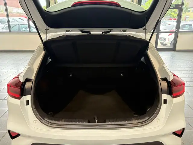 Kia Xceed view 6