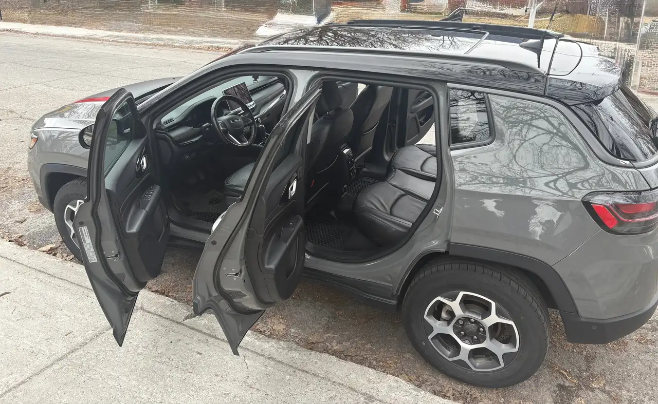 Jeep Compass снимка Jeep Compass