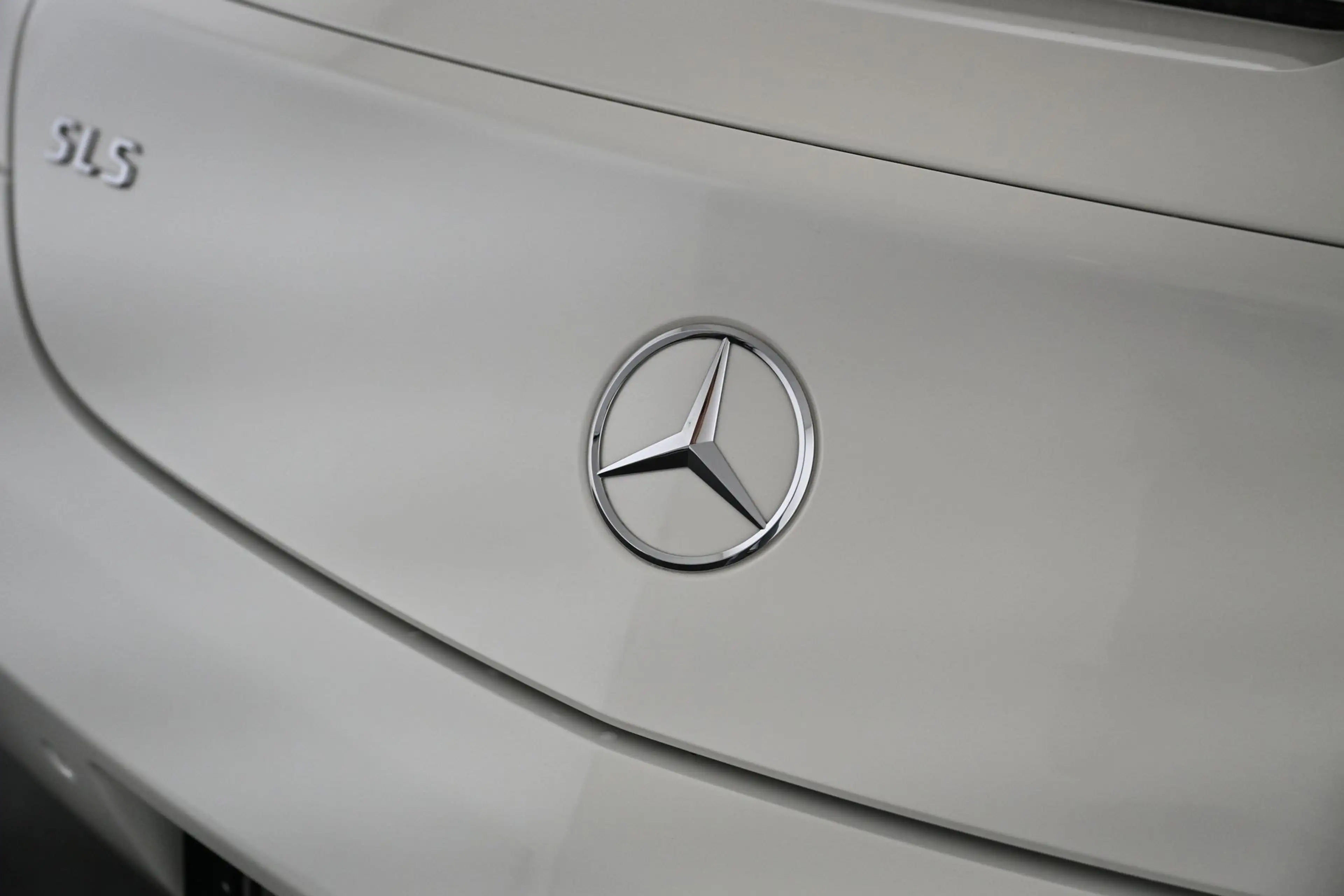 Mercedes-Benz SLS AMG Roadster Aut. Cabrio EXP € 189.980,- — photo 25