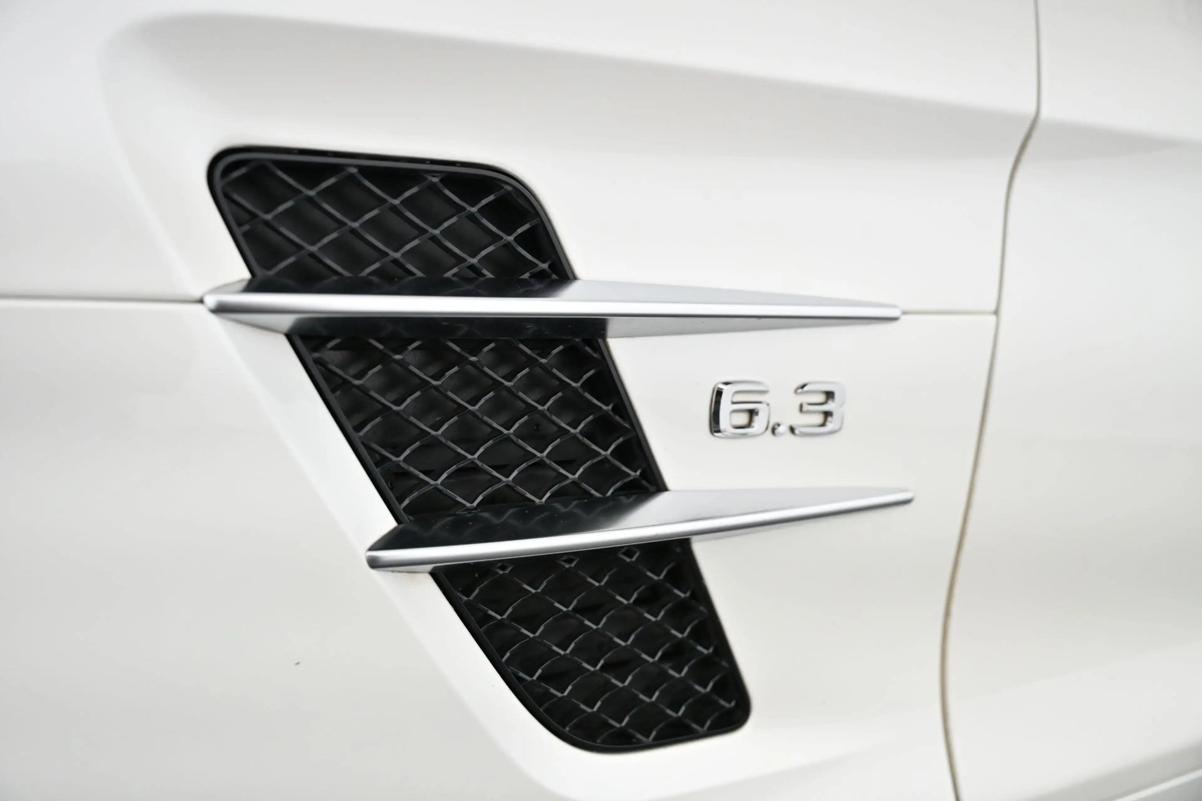 Mercedes-Benz SLS AMG Roadster Aut. Cabrio EXP € 189.980,- — photo 48