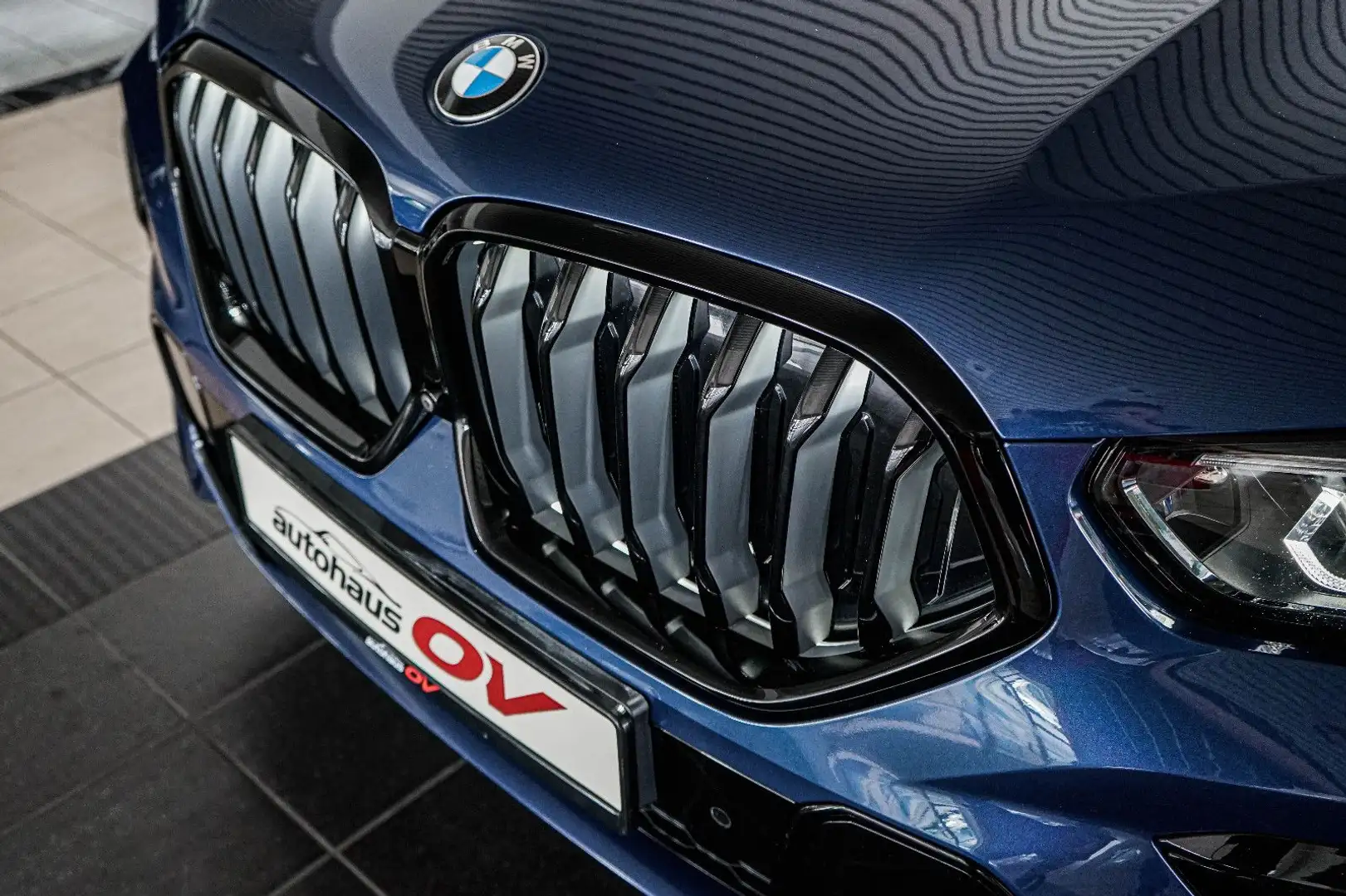 BMW X6 40xd M Sport*3xTV*2-Achs Luft*Pano SKY*Softc Blu/Azzurro - 1