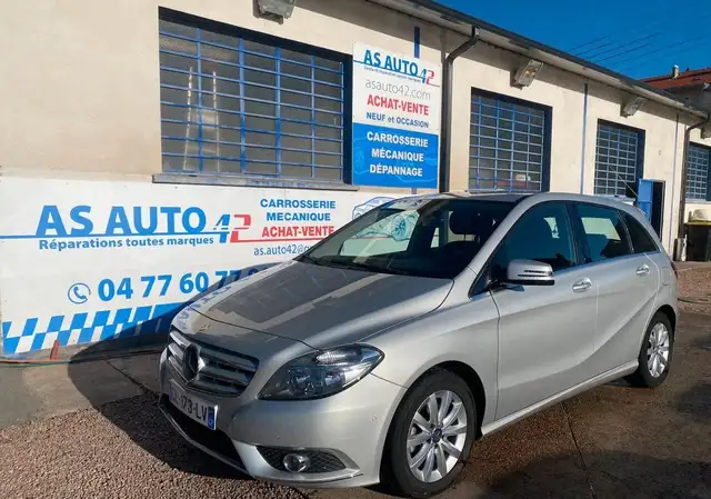 Mercedes-Benz B 180 Mercedes 180 1.6 122ch design