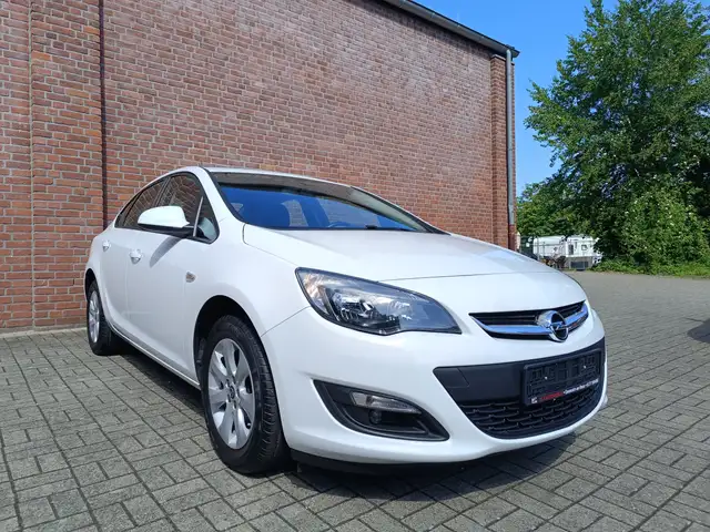 Opel Astra Edition*116PS*NUR 60299km*Klima