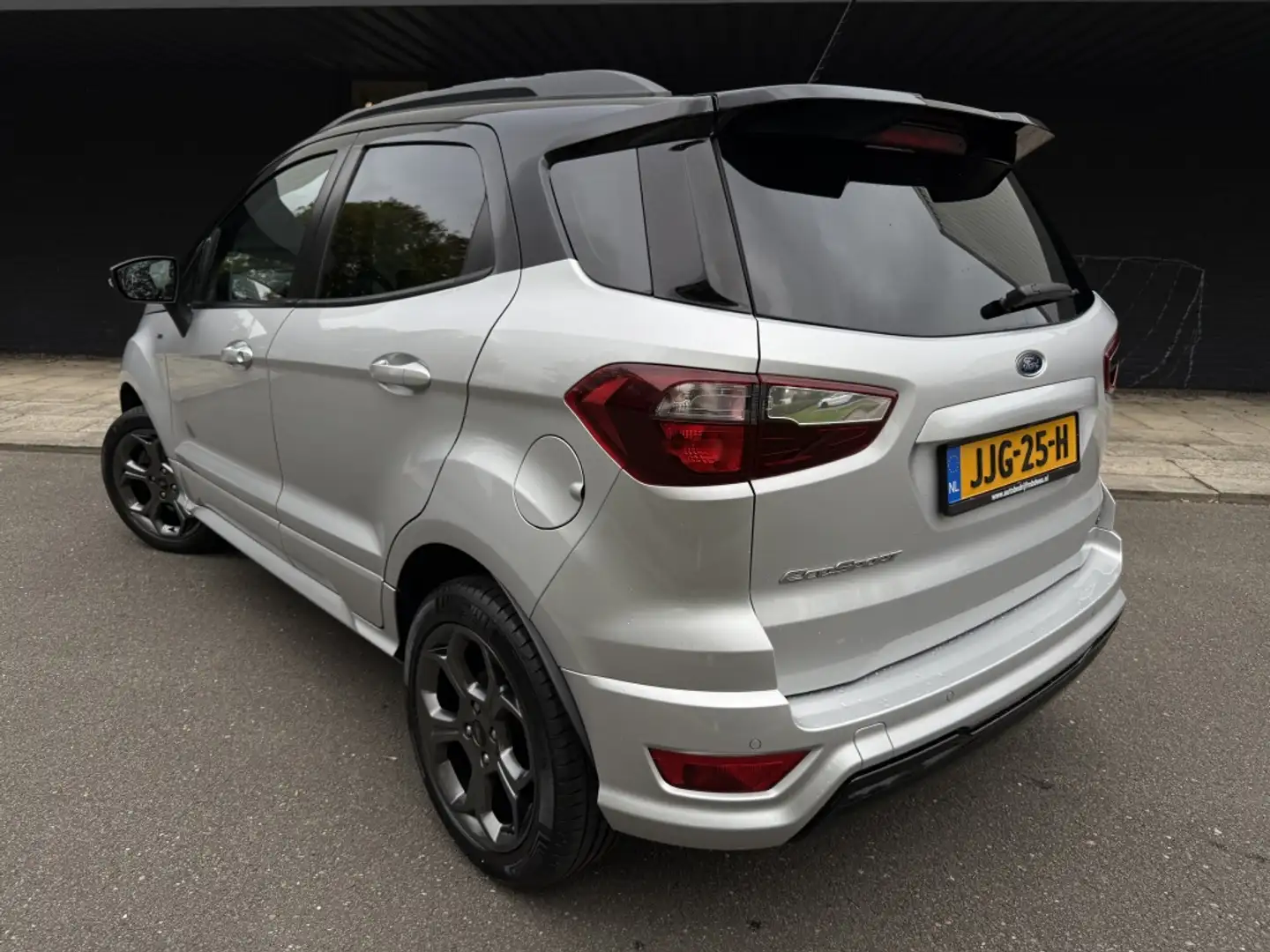 Ford EcoSport ST-Line // 31.000km aantoonbaar // 1e eigenaar // Argent - 2